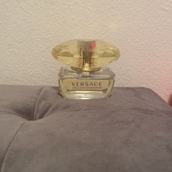 Versace Yellow Diamond Perfume 