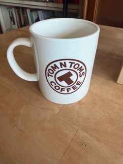 Tom n Toms Coffee Cup