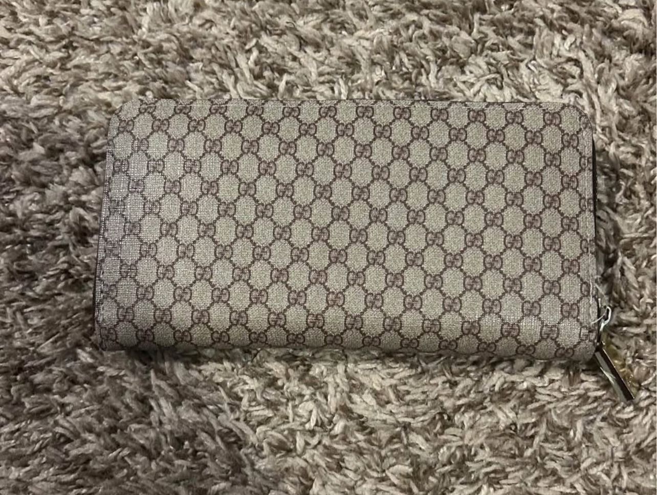 Gucci Wallet