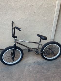 BMX (NOT FREE)