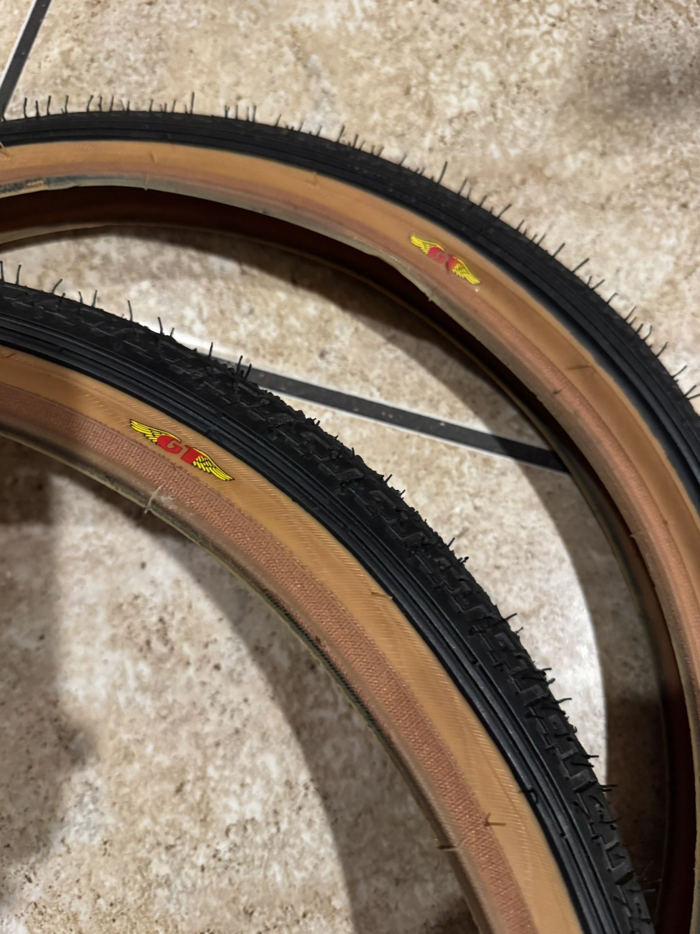 GT PERFORMER DYNO TIRES 20 X 1.75 Black/skin