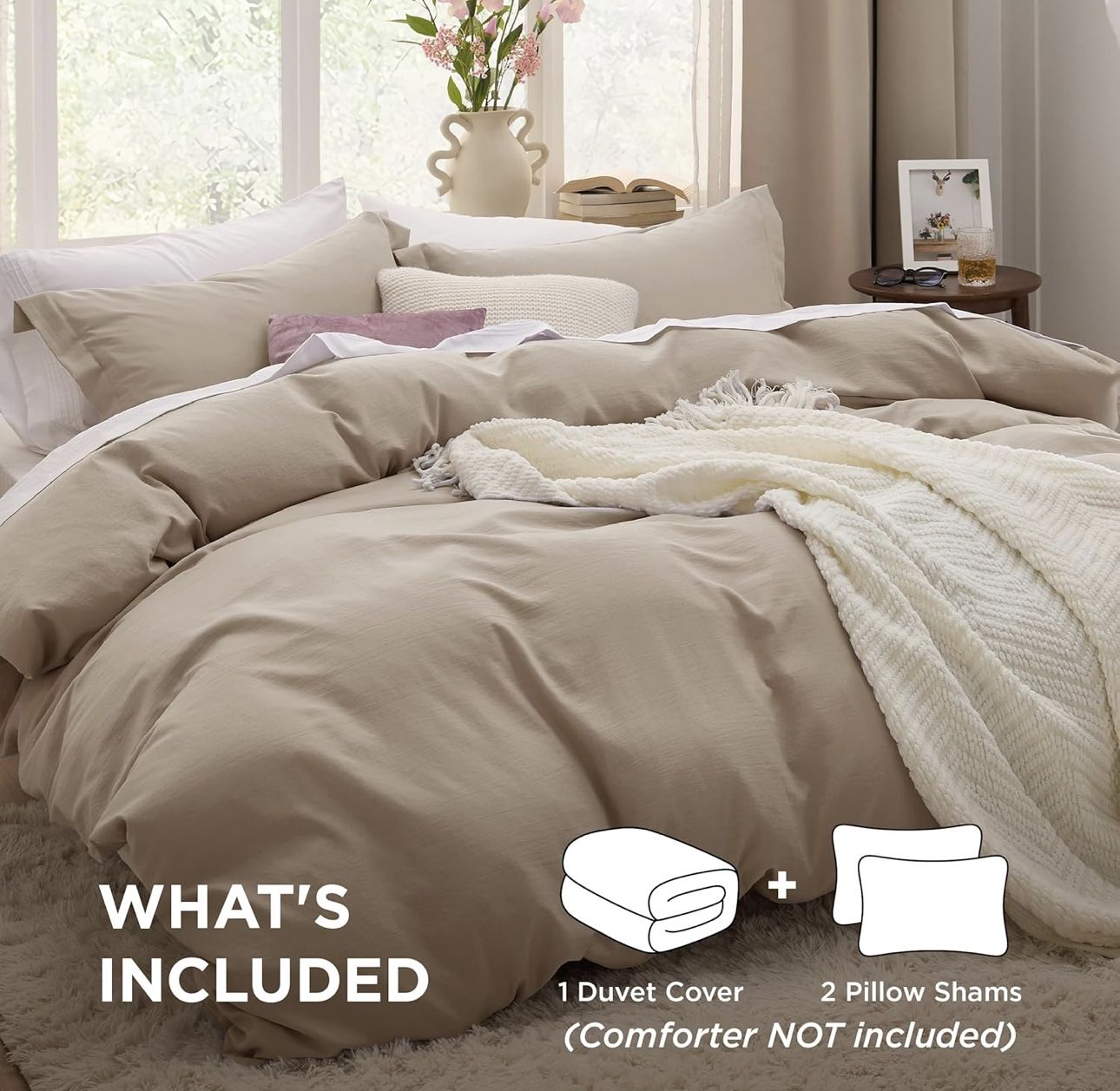 Brand New Queen Duvet Cover Set (still sealed in box !)