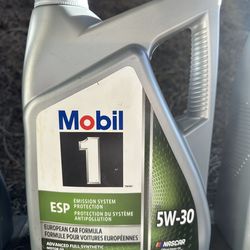 Mobil 1 5w30 ESP full synthetic oil