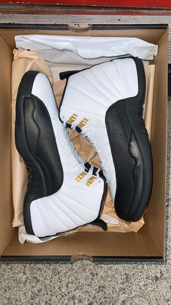 Jordan 12 Retro Taxi Size 10.5M