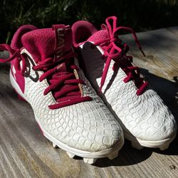 Under Armour Size 4y Girls Softball