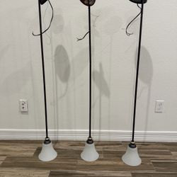 Light pendants/chandelier 4 pieces total