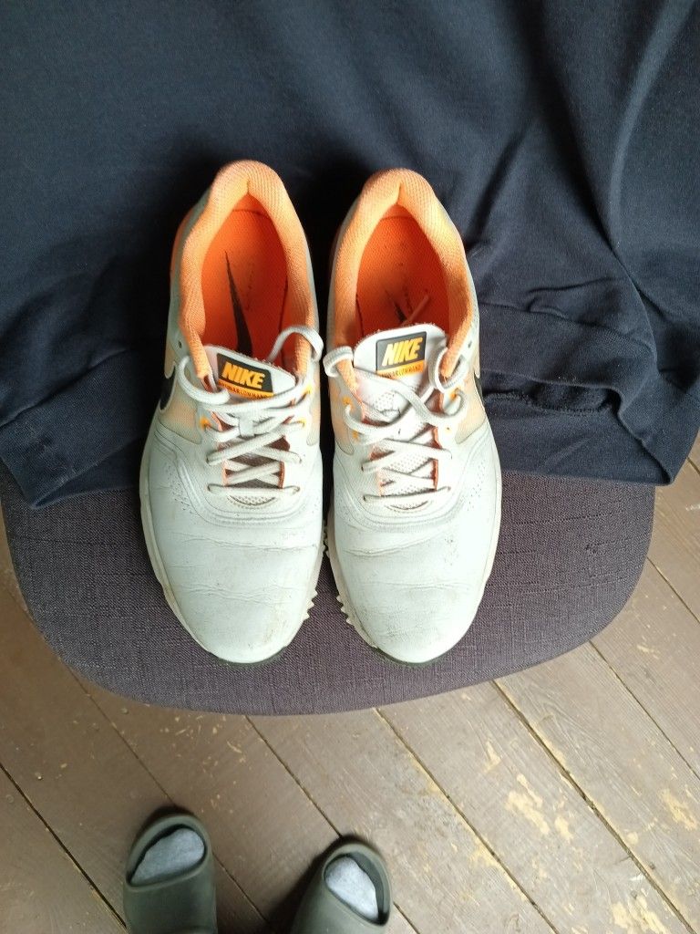 Golf Shoes,9s Buy Today And Get A Free Fire Log