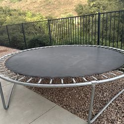14 ft Trampoline