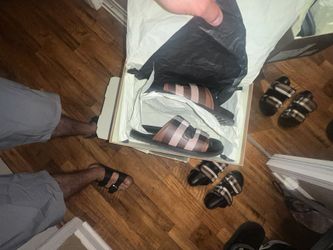 Slip On Thornham Burberry Sandals Birch Brown Color . Size 9.