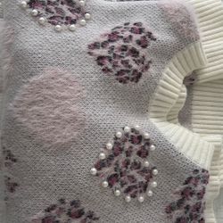 Pink Sweater With Pearls Heart