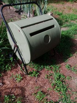 Garden composter
