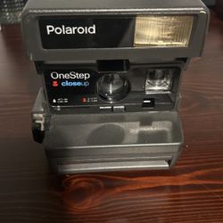 Polaroid 600 OneStep Close up