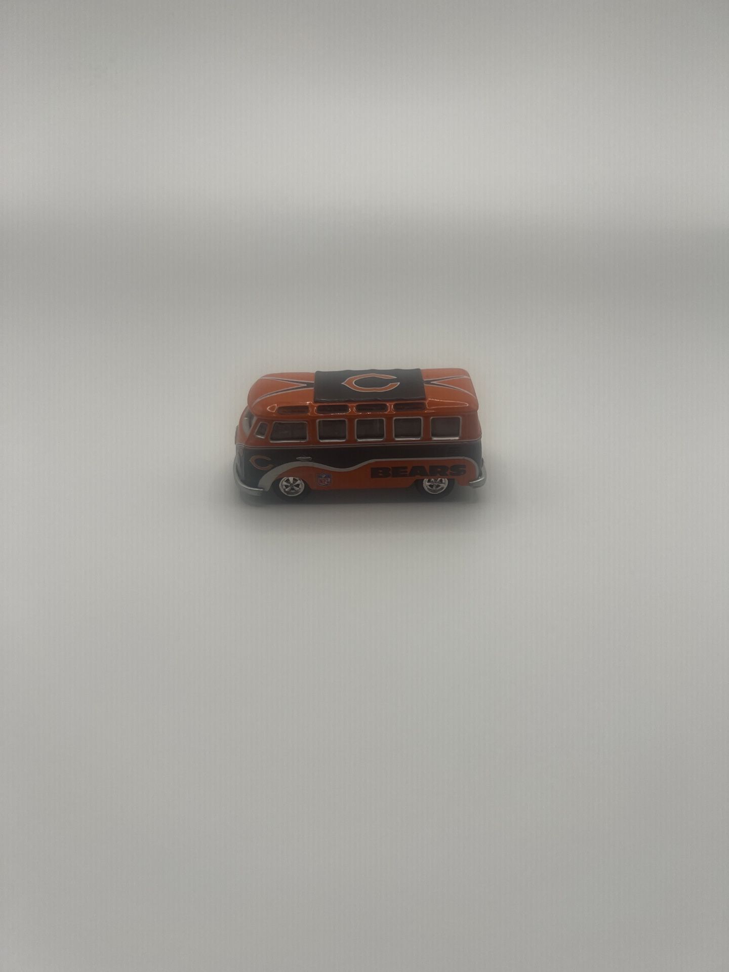 Vintage 2008 Chicago Bears Team VW Shuttle Bus  Loose 