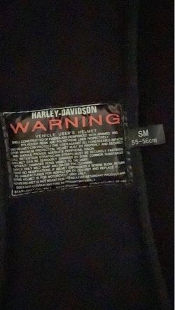 Women’s Harley Davidson helmet. Like new.