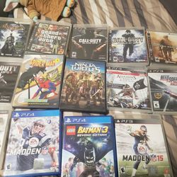 2 PS4 GAMES AND 11 PS3 GAMES AND 2 MOVIES
