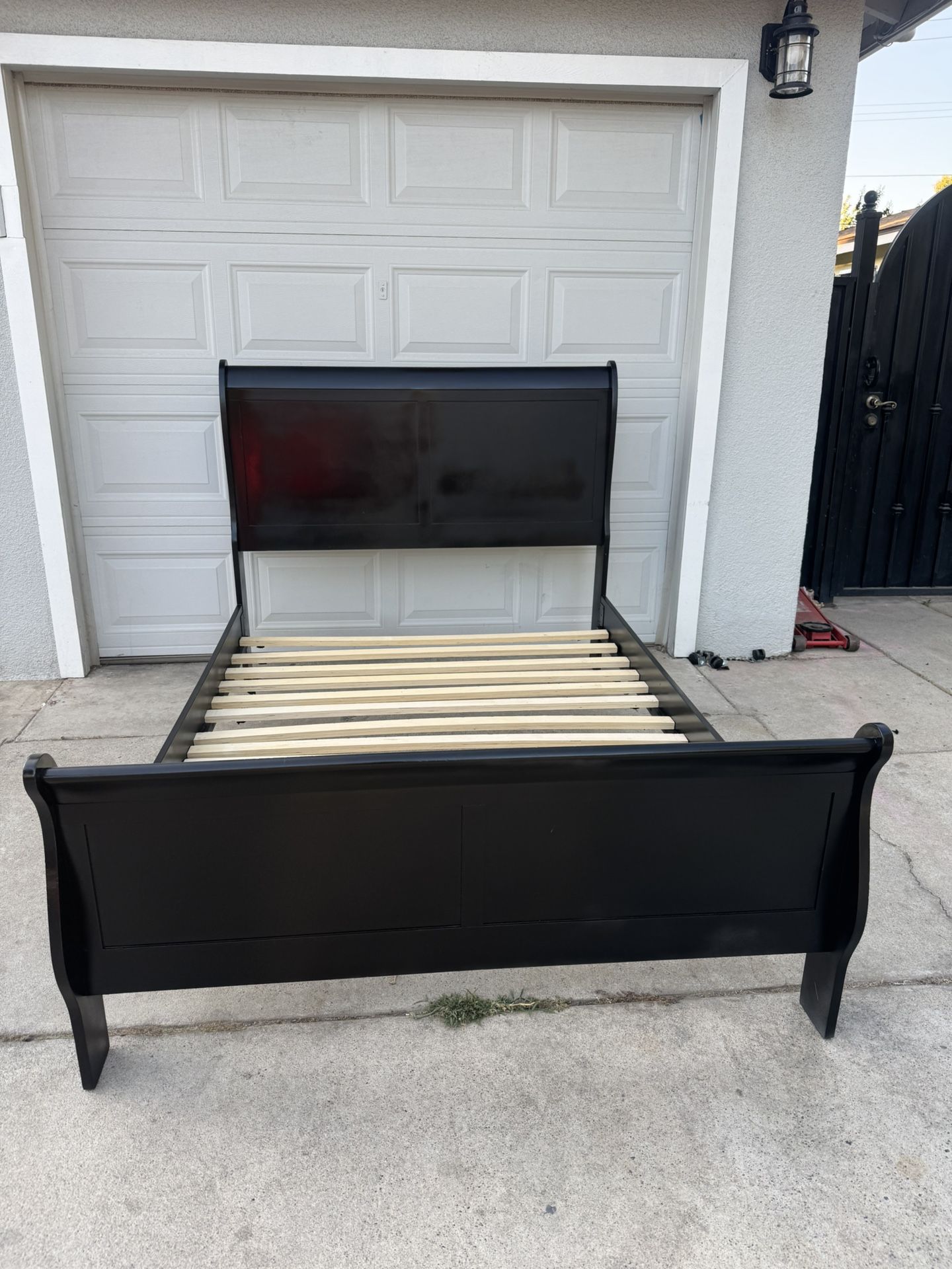 Wooden Full Size Bed Frame (No Mattress)