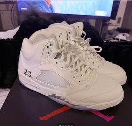 Great Deal!!! Gently used Air Jordan 5’s Retro OG   13 Men’s
