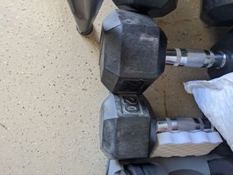 Dumbbell 20s and 25s