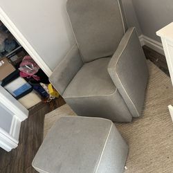 Glider Rocking Chair 