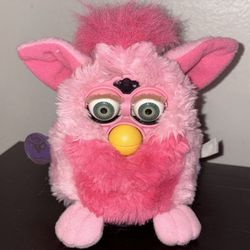 1999 Vintage Y2K Hot Pink Furby