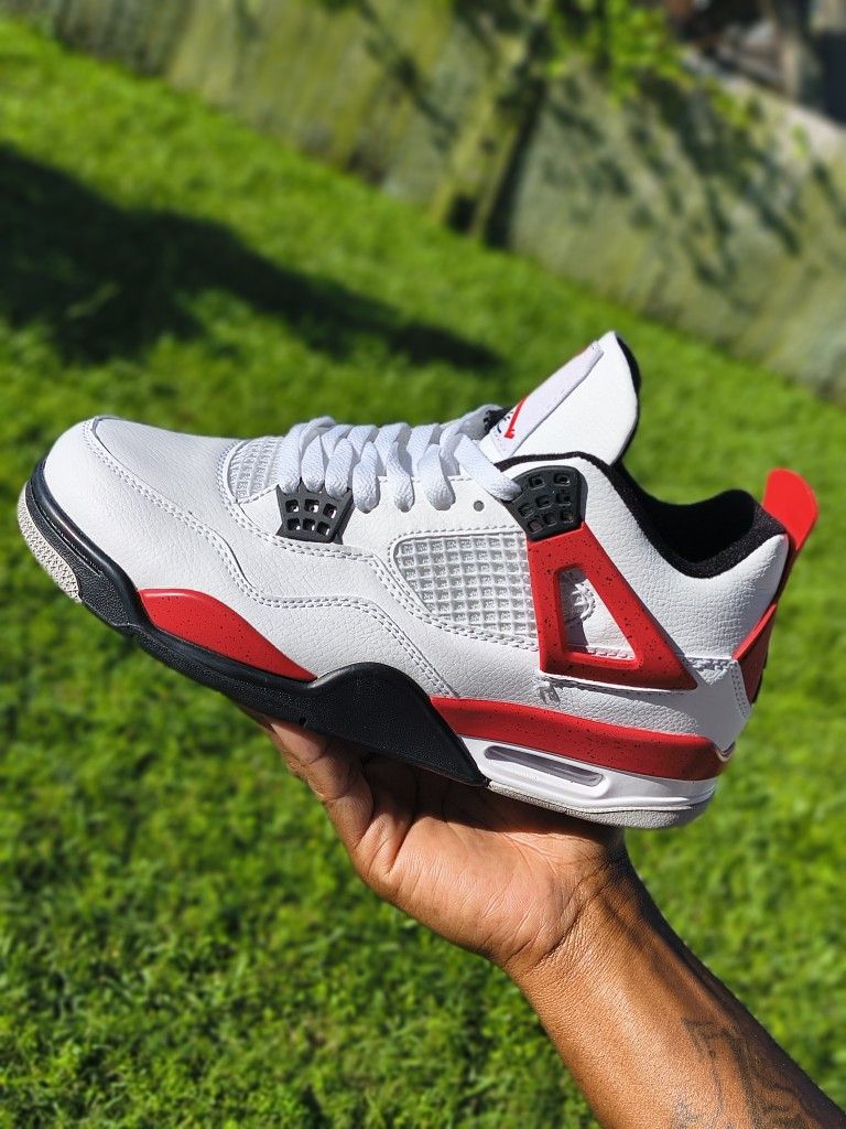Jordan 4s