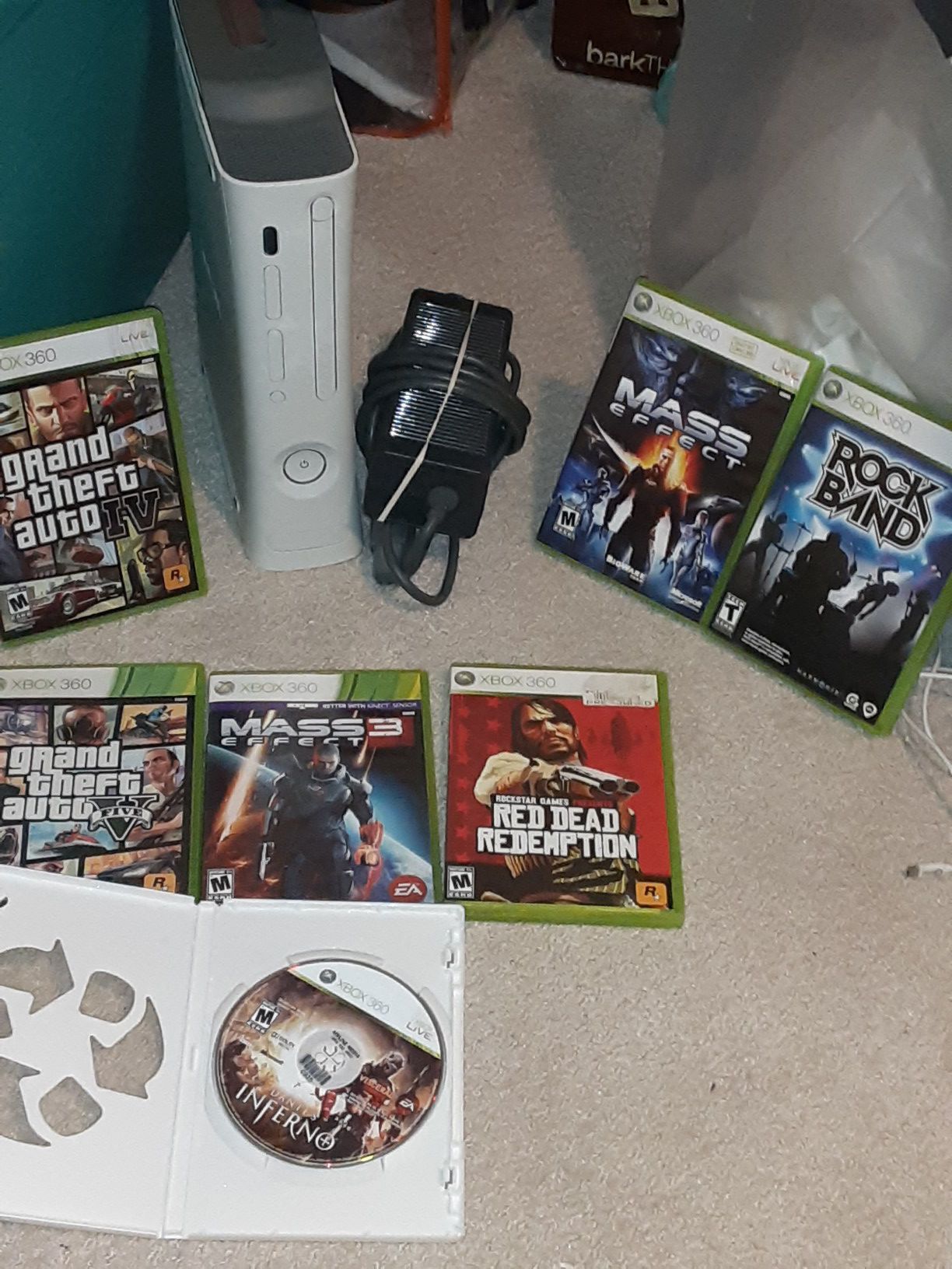 XBOX-360 Combo with 8 games Rockband Drum pedal two controllers , Dantes Inferno, Red Dead Redemption, Grand theft Auto +