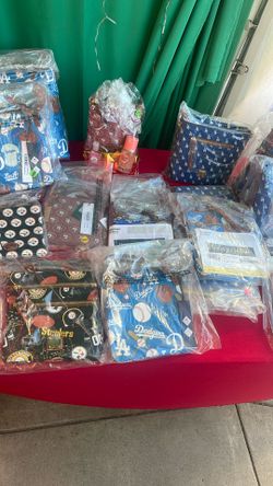 Dooney & Bourke Purses