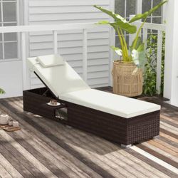 Outdoor Rattan Chaise Lounge Chair