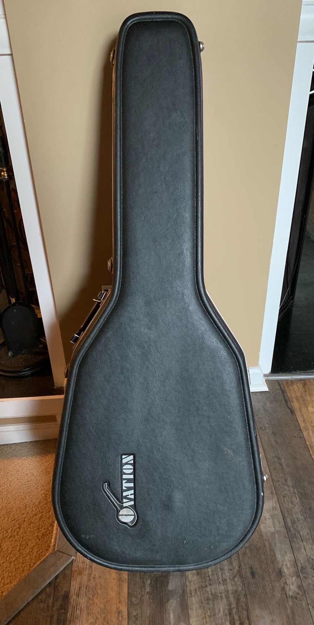 Ovation Acoust/Elec Guitar Case