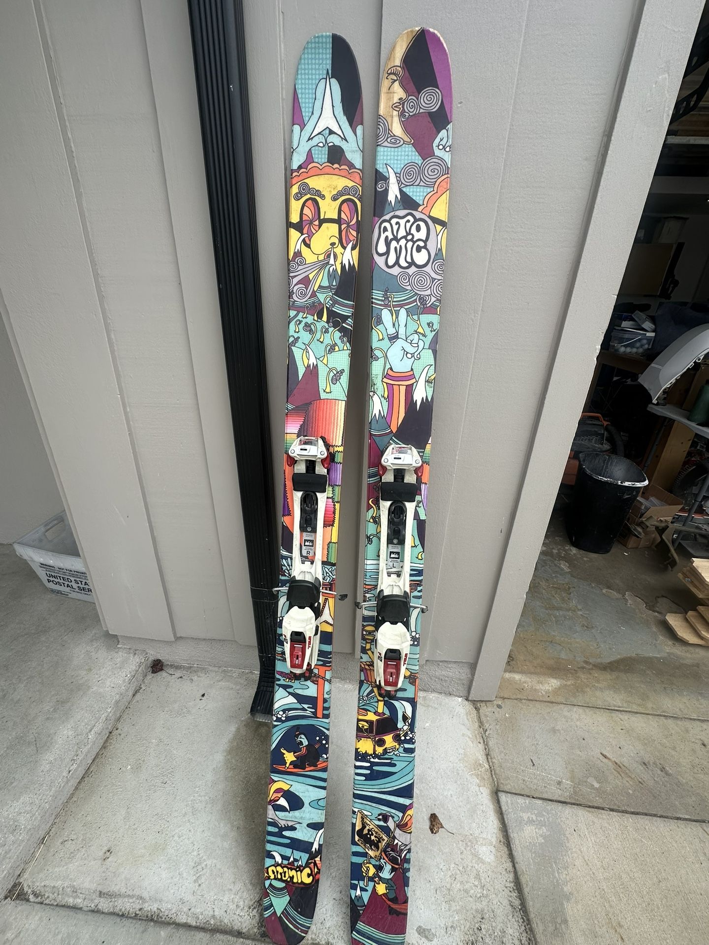 Skis