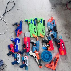 Nerf Guns 