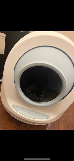 Used Cat Litter Robot- CasaLeo’s Loo Too