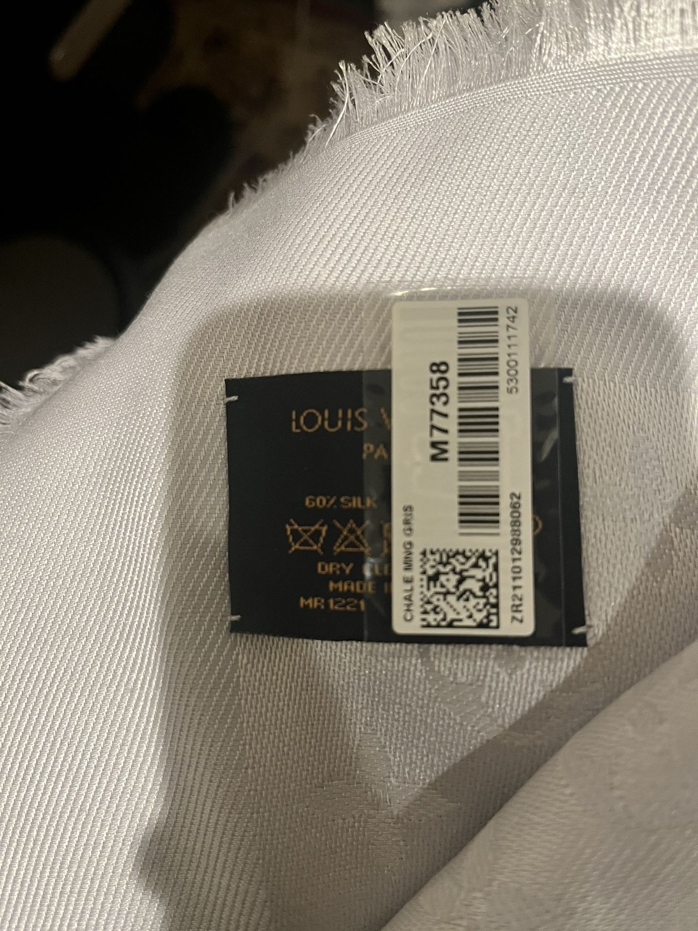 Louis Voitton - Monogram classic shawl - GREY