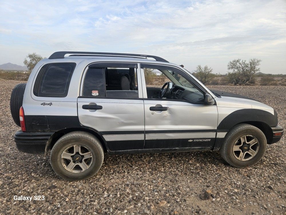 2000 Chevrolet Tracker