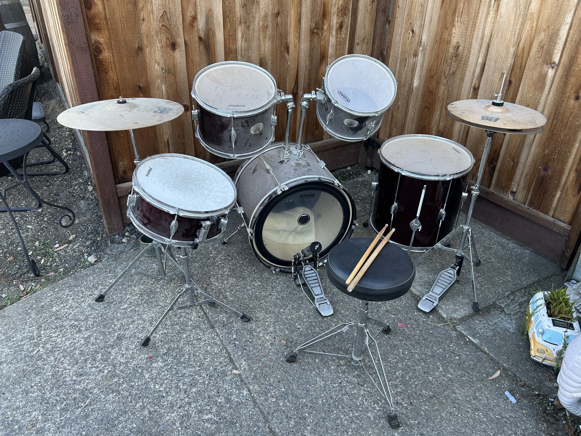 Drum Set In Good Shape - Just Dusty