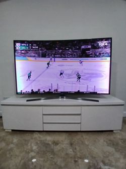 Tv Stand High Gloss White 70 7/8 L X16 1/8 W X 19 1/4 H