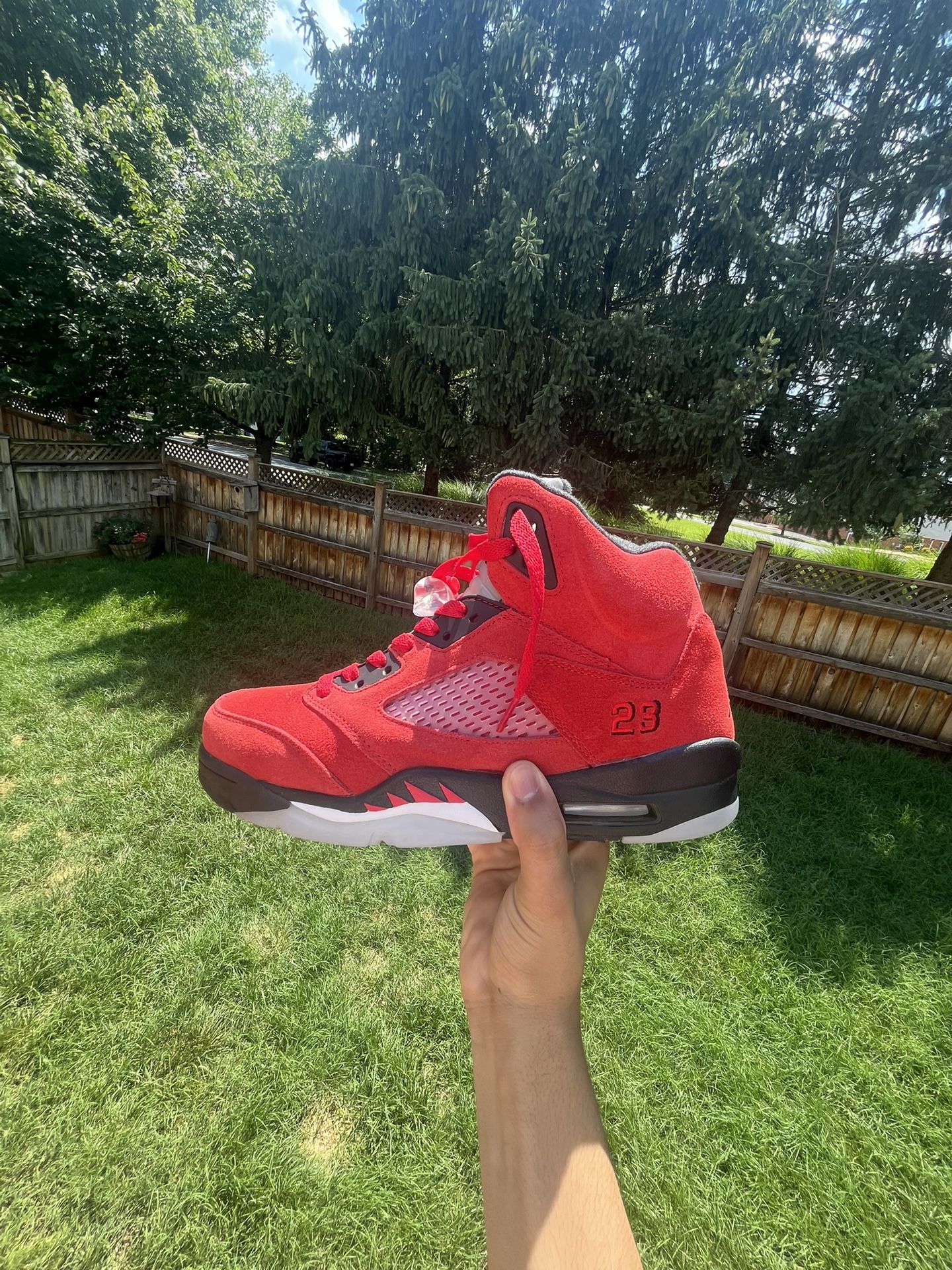Air Jordan 5 Retro “Raging Bull” 2021 (Size 11)