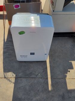 Danby 50 Pint Dehumidifier (Model DDR050BJPWDB-ME)
