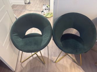 Emerald Green Velvet Accent Chairs (Set of 2) – Gold Metal Legs – Modern Glam