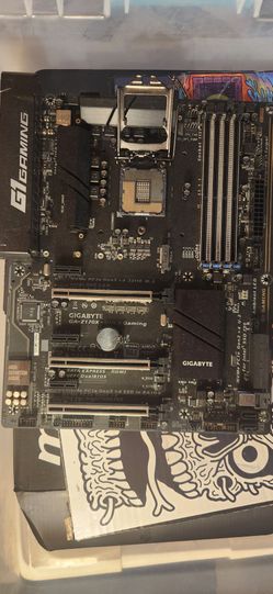 Gigabyte GA-Z170X-Ultra Gaming Motherboard (LGA 1151) - Great Condition