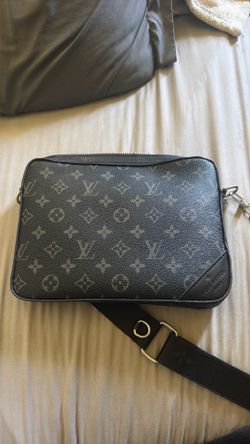 Louis Vuitton Trio Messenger Bag