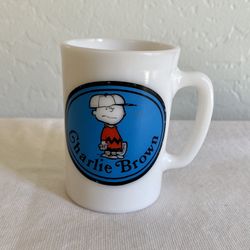 Vintage Milk Glass Charlie Brown Peanuts Mug