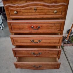5 Drawer Wood Dresser 