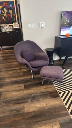 Authentic Knoll Womb Chair / Ottoman