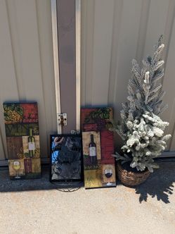 Decorative items