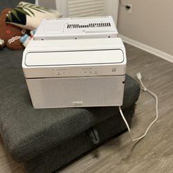 Midea 8,000 BTU Window Mount Cooler with Rack