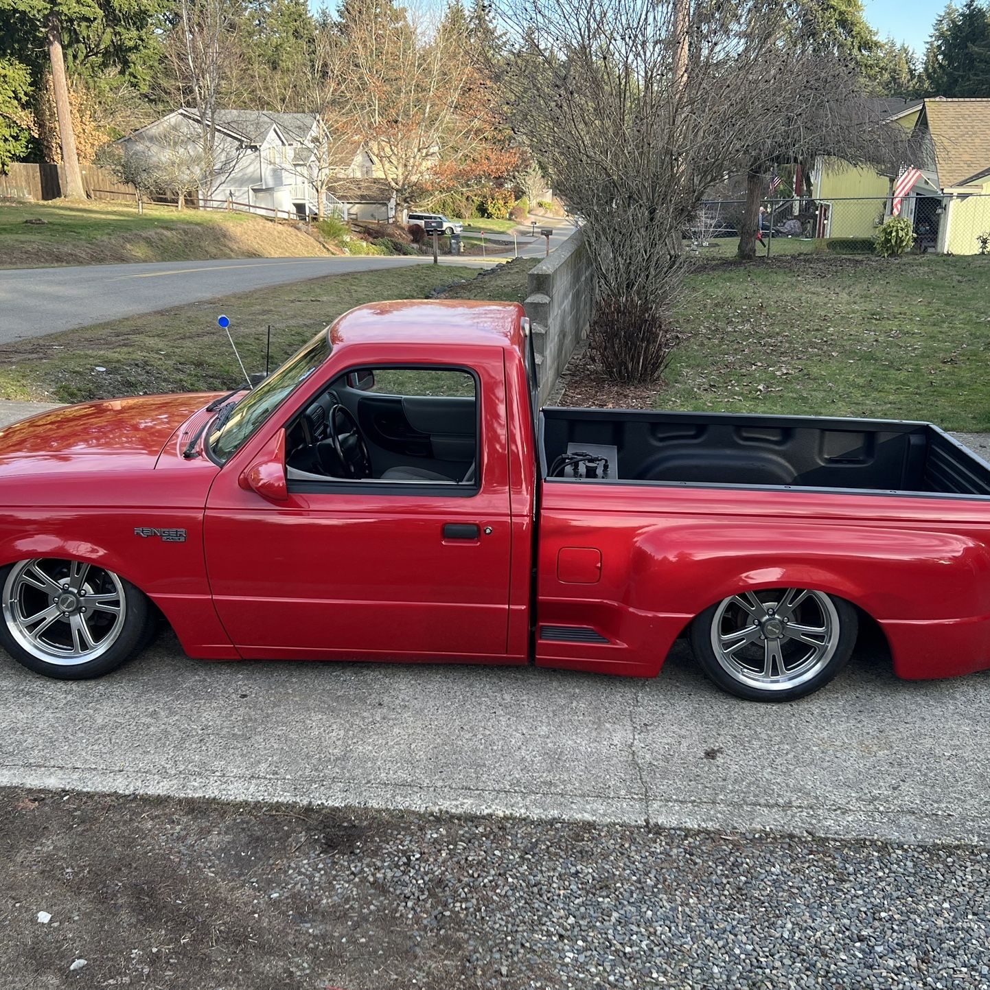 Slammed Ford Ranger Stepside