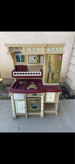 Step2 Kitchen playset