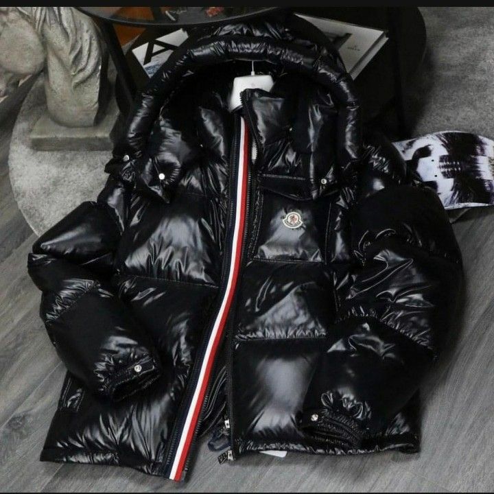 Moncler Jacket Size Medium Large 