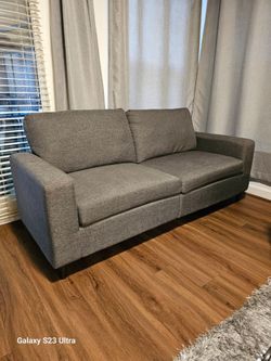 6 Ft Couch